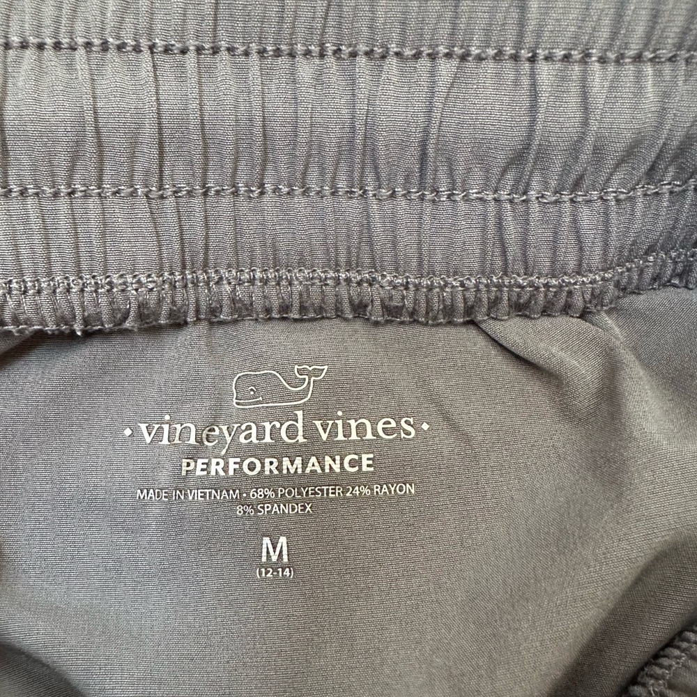LOT OF 3 VINEYARD VINES BOYS PULL ON PERFORMANCE SHORTS MEDIUM 12-14 - Picture 5 of 5